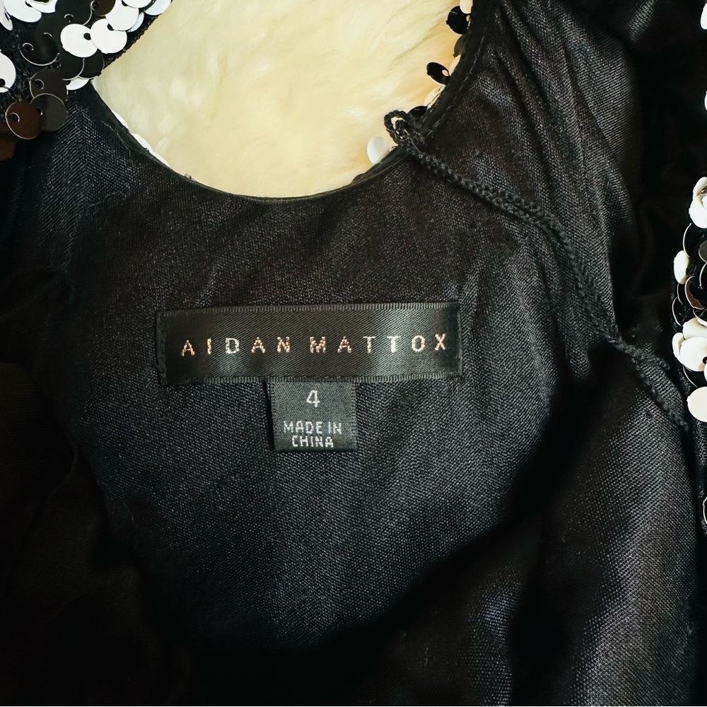 Aidan Mattox Size 4 Cocktail Sequin Dress - Picture 8 of 13